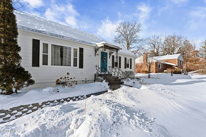 2nd image of 2240 Rosendale Road