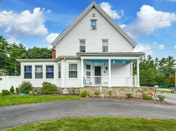 619 High St, Hanson, MA 02341