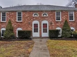 2 Mathurin Rd UNIT B, Plainville, MA 02762