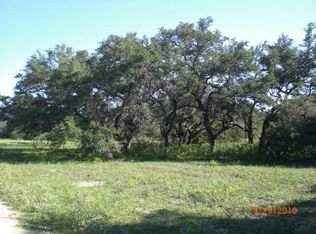345 Rangeland Rd, Seguin, TX 78155