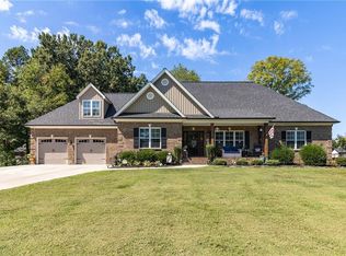 176 Channy Ln, Lexington, NC 27295