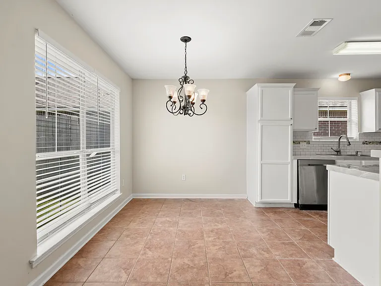 11327 Shady Bend Dr — Photo 5