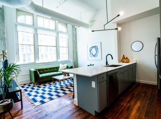 100 E Central Pkwy #165B0EC32, Cincinnati, OH 45202