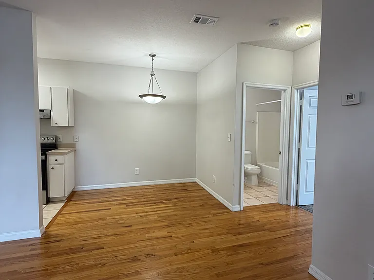 2403 W Platt St #C — Photo 3