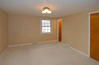 5th image of 1745 Wright Ave