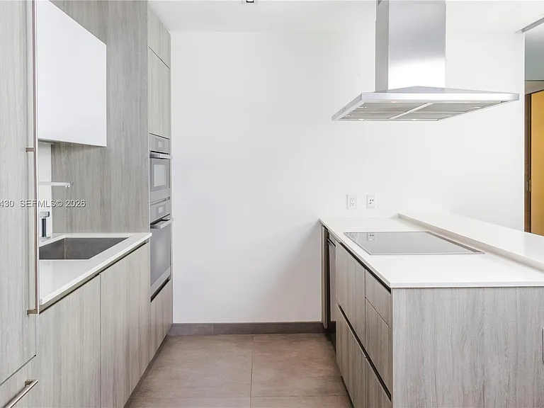 350 Ocean Dr #604N — Photo 16