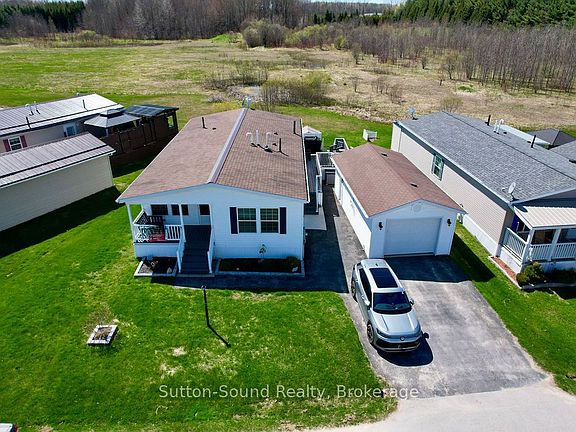 2nd image of 144 Rosewood Dr