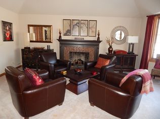 N24W30723 Golf Hills Dr, Pewaukee, WI 53072