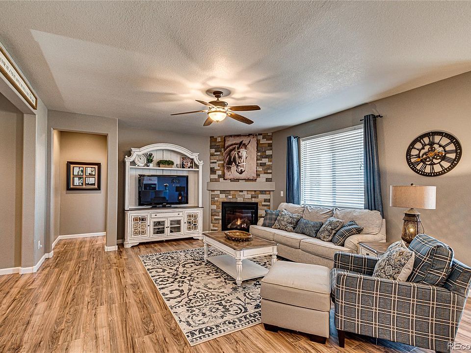 1st image of 42405 Forest Oaks Dr