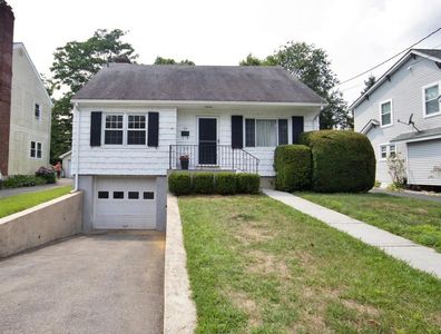 (Undisclosed Address), White Plains, NY, 10603