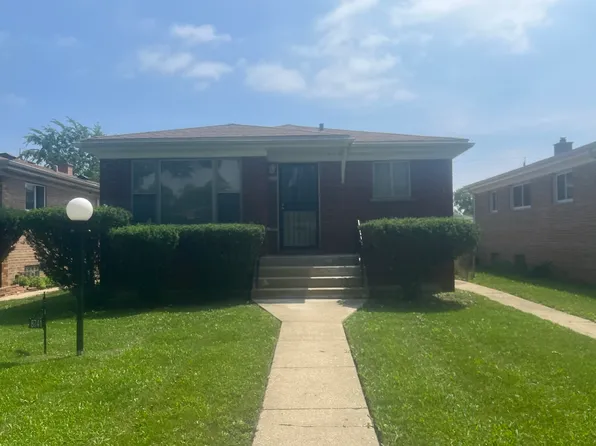 8741 S Prairie Ave, Chicago, IL 60619