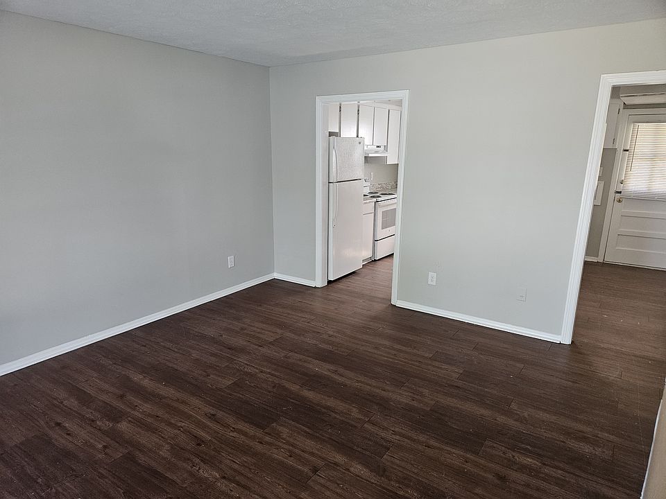 2nd image of 2201A Tompkins Ave #A-2