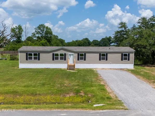 113 Dewaldo St, Scott, LA 70583