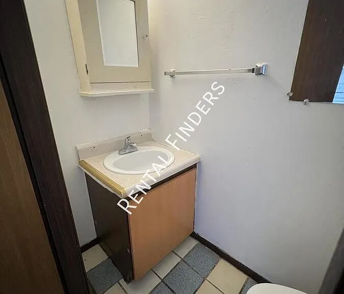 578 Spinnaker Ln #578 — Photo 3