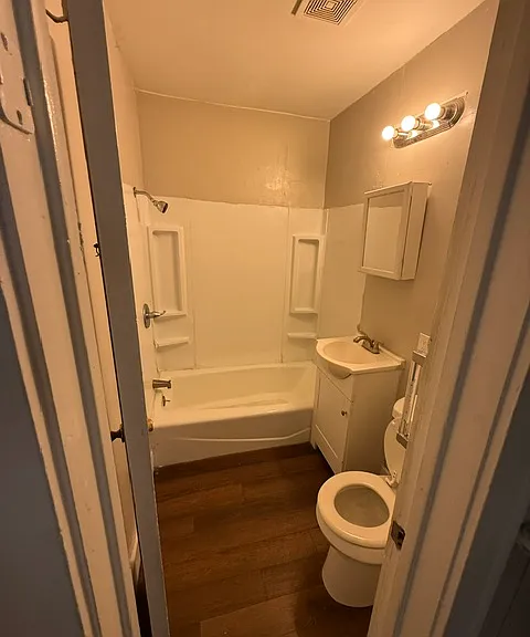 4021 Gary Dr — Photo 17