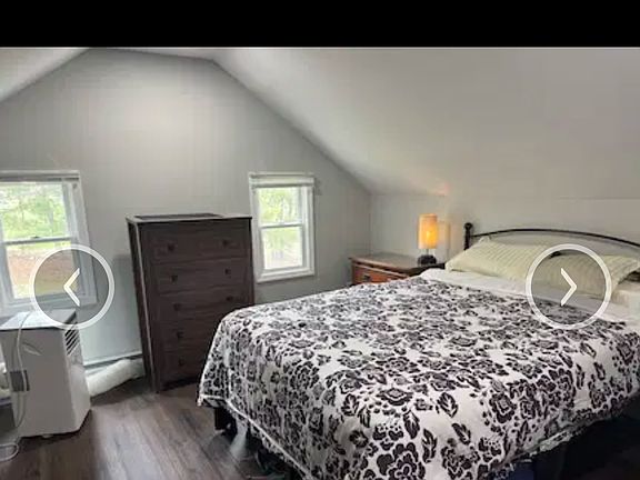 Queen sized bedroom