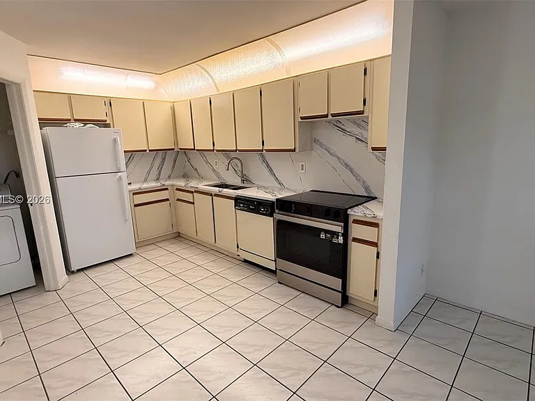 513 Racquet Club Rd #55 — Photo 9
