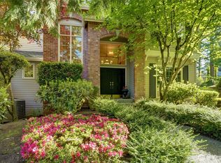 3215 165th Pl NE, Bellevue, WA 98008