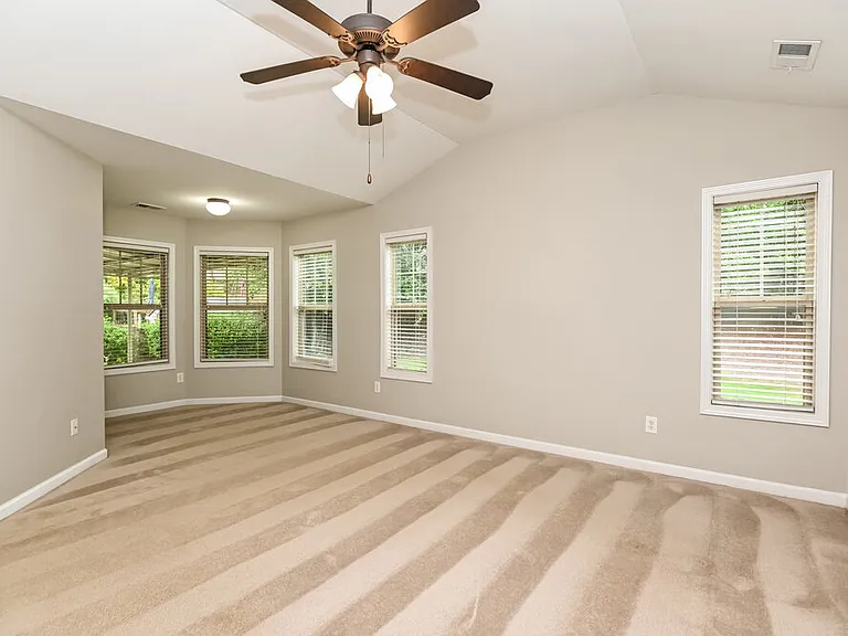 416 Arrowhead Trl — Photo 6