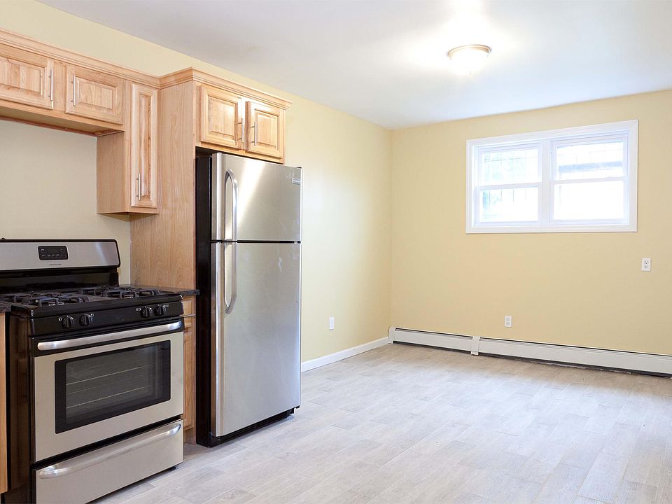 1st image of 292 E 164th St APT 3