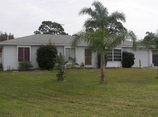 459 SE Lamon Ln, Port Saint Lucie, FL 34983