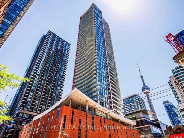 21 Widmer St #803, Toronto, ON M5V 0B8