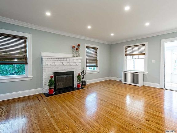 4th image of 260 Earle Ave Floor 1
