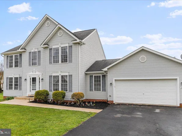 100 Bachtell Cir, Smithsburg, MD 21783