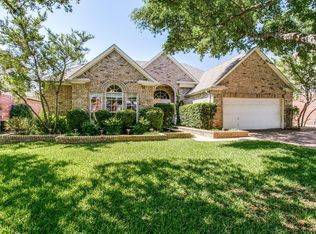 707 Premier Pl, Grapevine, TX 76051
