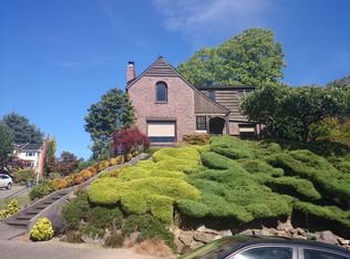 2854 43rd Ave W, Seattle, WA 98199