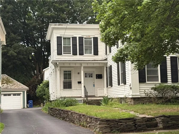 6 Walnut St #2, Oneonta, NY 13820