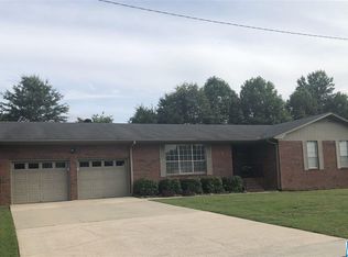 5702 Grove Cir, Mulga, AL 35118