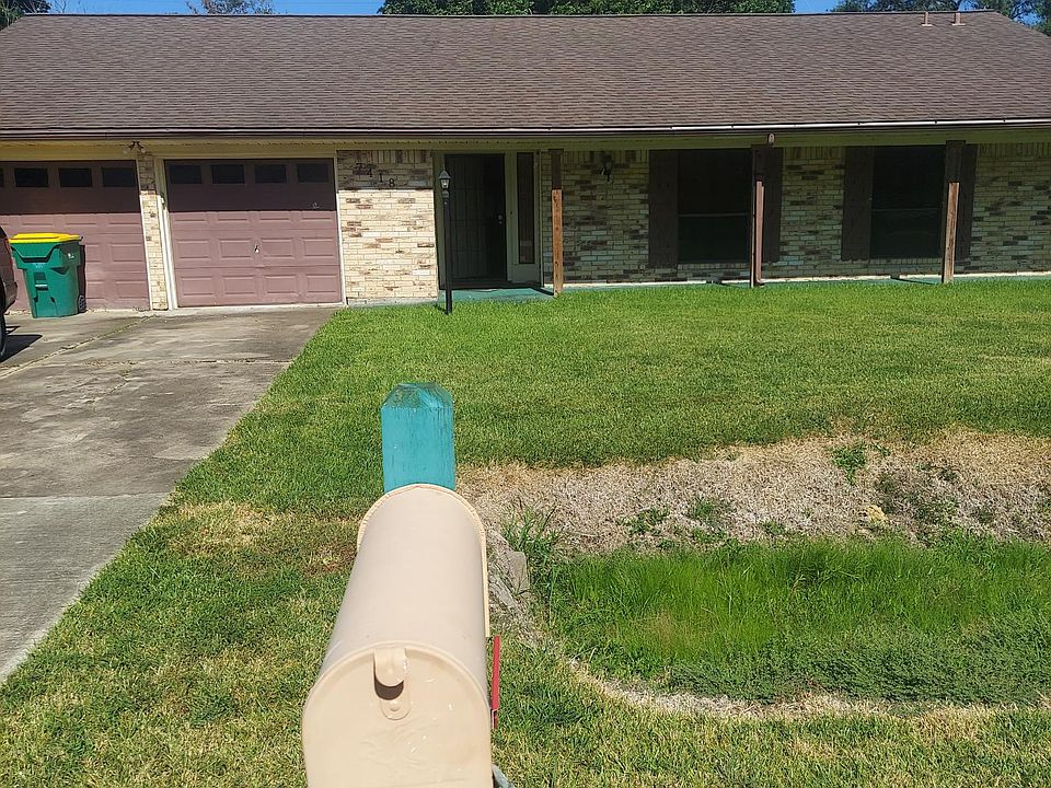 1st image of 7418 Lone Oak Dr