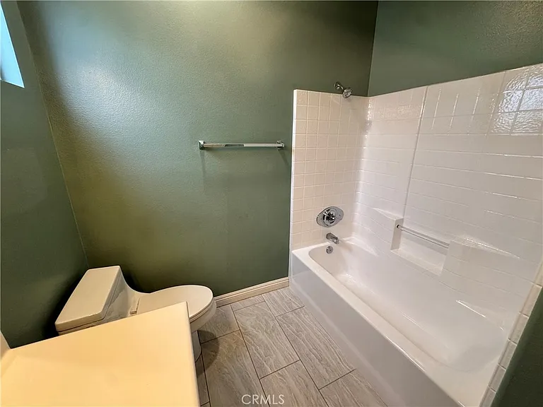 74 Seacountry Ln — Photo 15