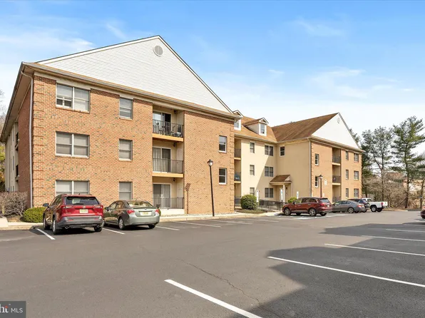 70 E Park St Building 2-7, Bordentown, NJ 08505