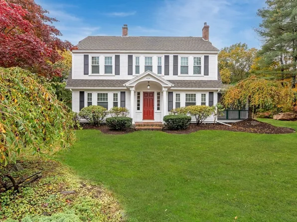 424 Great Rd, Stow, MA 01775