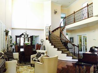 11430 Santini Ln, Northridge, CA 91326