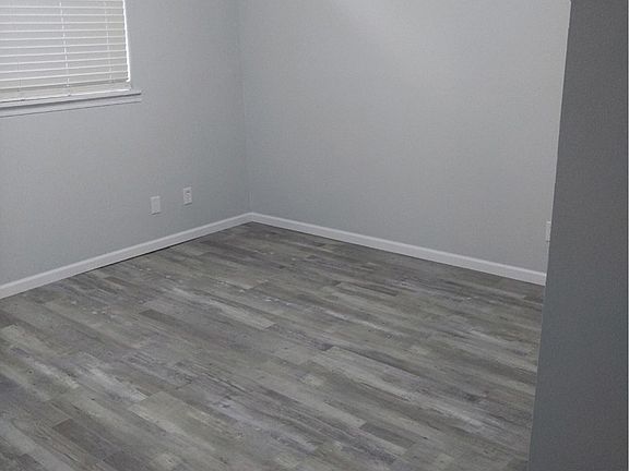 5th image of 1010 Kearney St #5