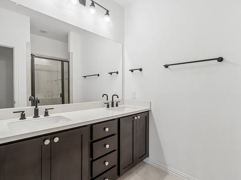 2215 Adena Springs Dr — Photo 13