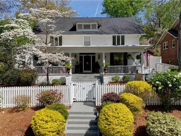 211 E 11th St SE, Rome, GA 30161