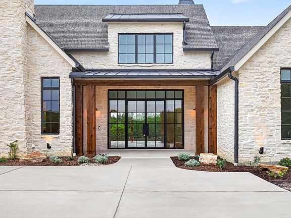 2nd image of 1030 Aledo Riv