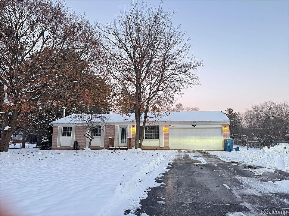 1st image of 869 Cedar Bay Ct