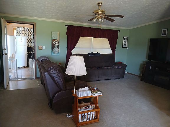 2nd image of 17294 Oak Tree Ln