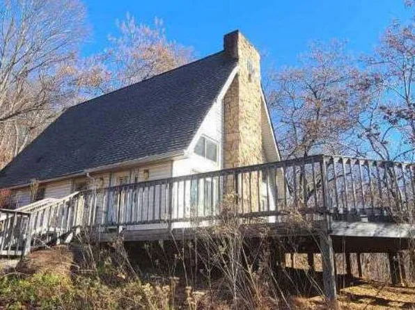 399 Old Brook Rd, Vinton, VA 24179