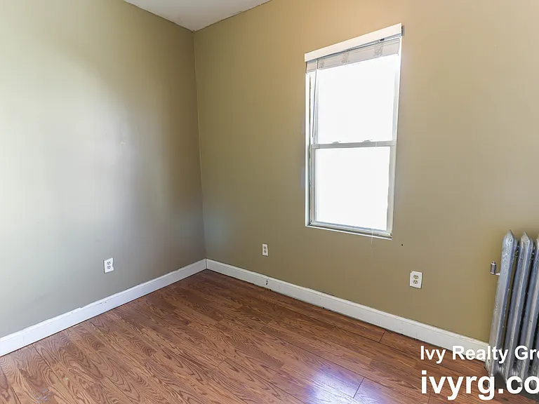 47 Franklin St #2 — Photo 8