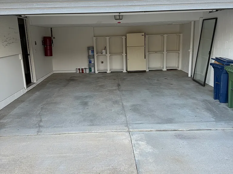 3410 Comstock Ave — Photo 14