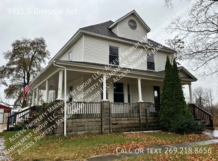 9921 S Division Ave, Byron Center, MI 49315