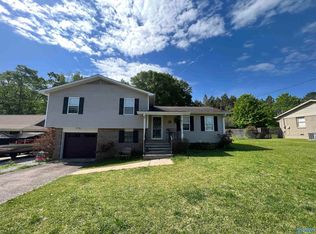 2289 Colvin Cir S, Southside, AL 35907