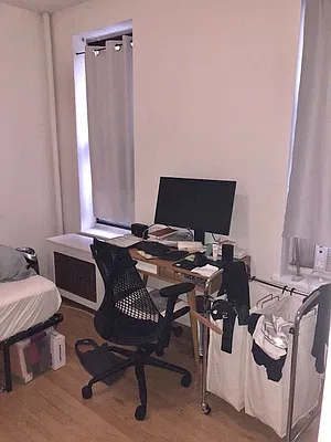 Rented by New York Realty | media 22