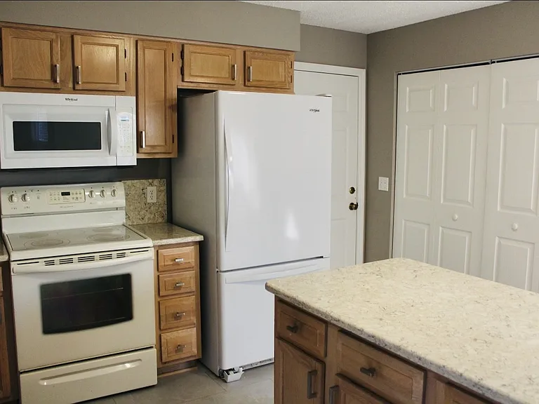 1507 Lantana Ct — Photo 7